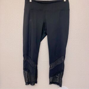 Z By Zella Womens Stretch hi rise Cropped capri Leggings Mesh Panels Size -Large
